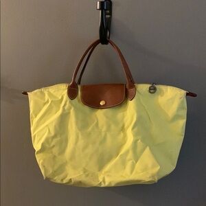 Longchamp short handle le plumage bag